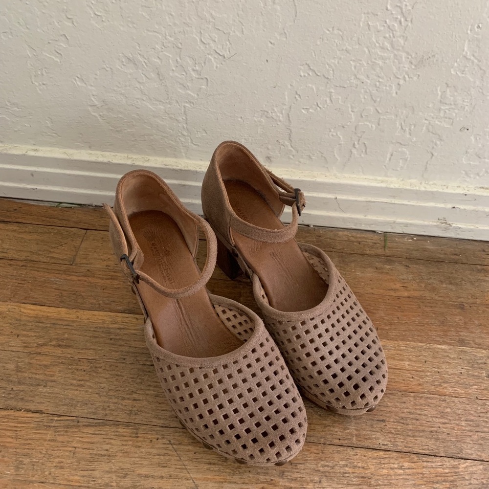 Suede clogs - Picture 3 of 8